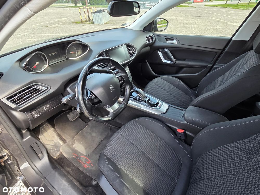 Peugeot 308 BlueHDi 130 EAT8 Stop & Start Allure - 20