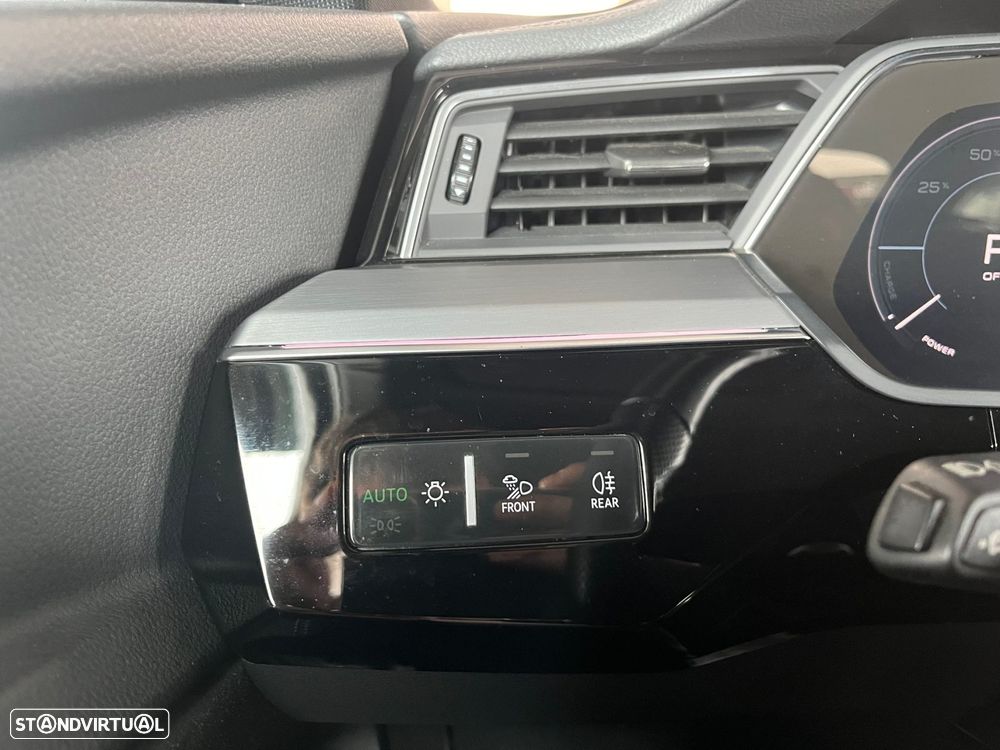 Audi e-tron Sportback 55 quattro S line - 12