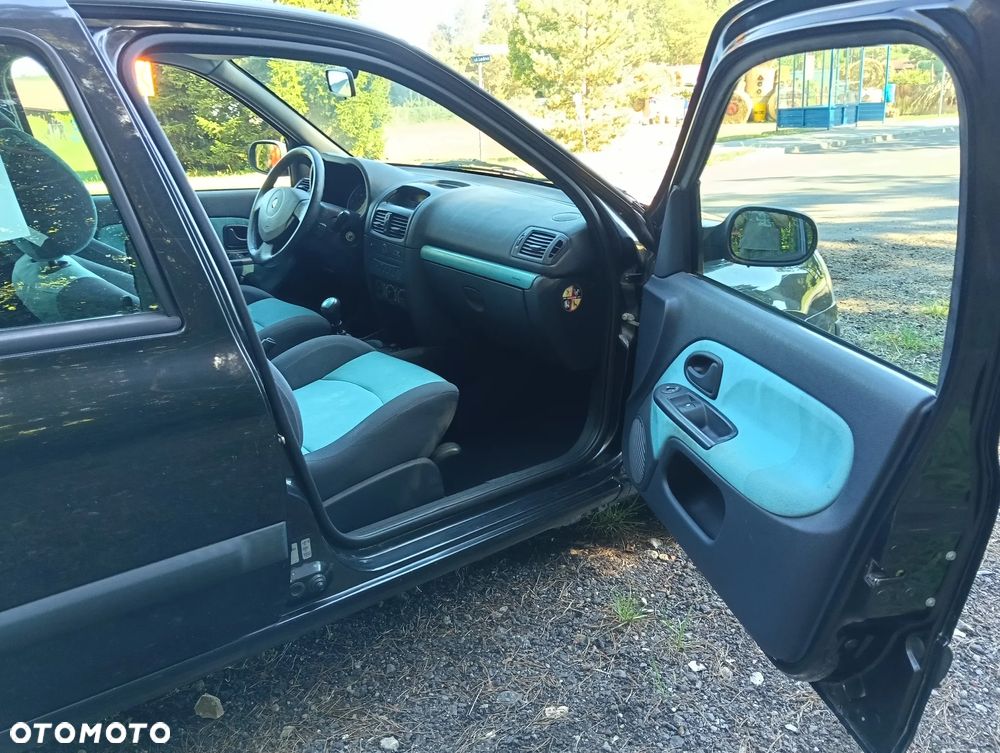 Renault Clio 1.2 16V Authentique - 7