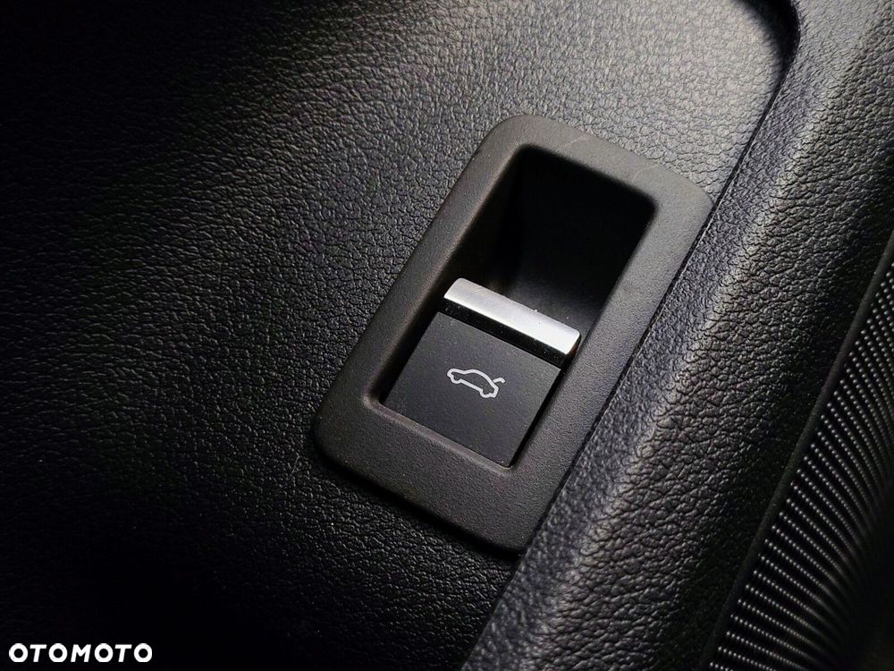 Audi A4 Limousine 40 TDI mHEV Quattro S Line S tronic - 32