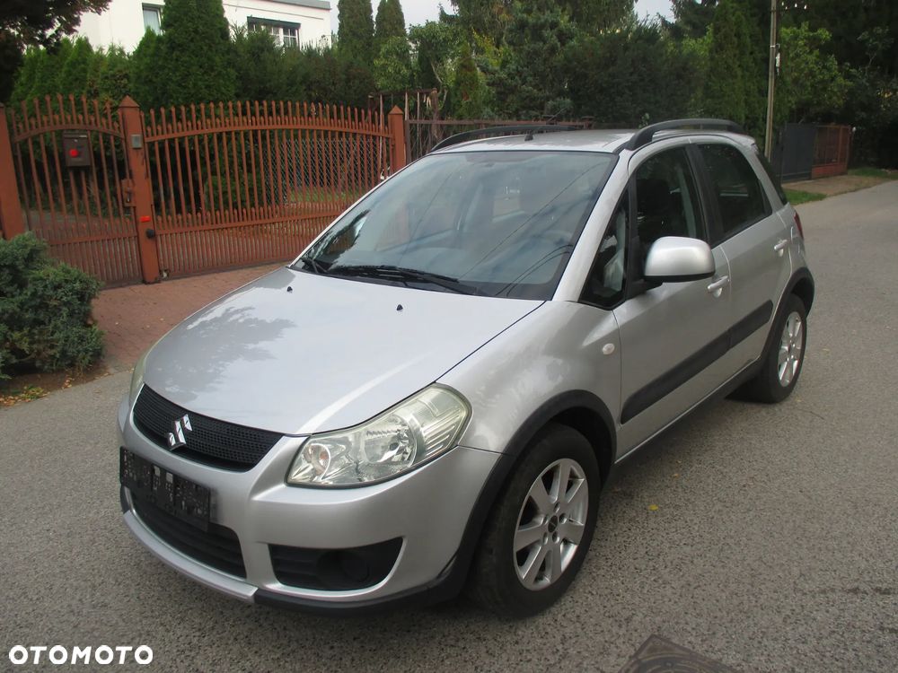 Suzuki SX4 - 1