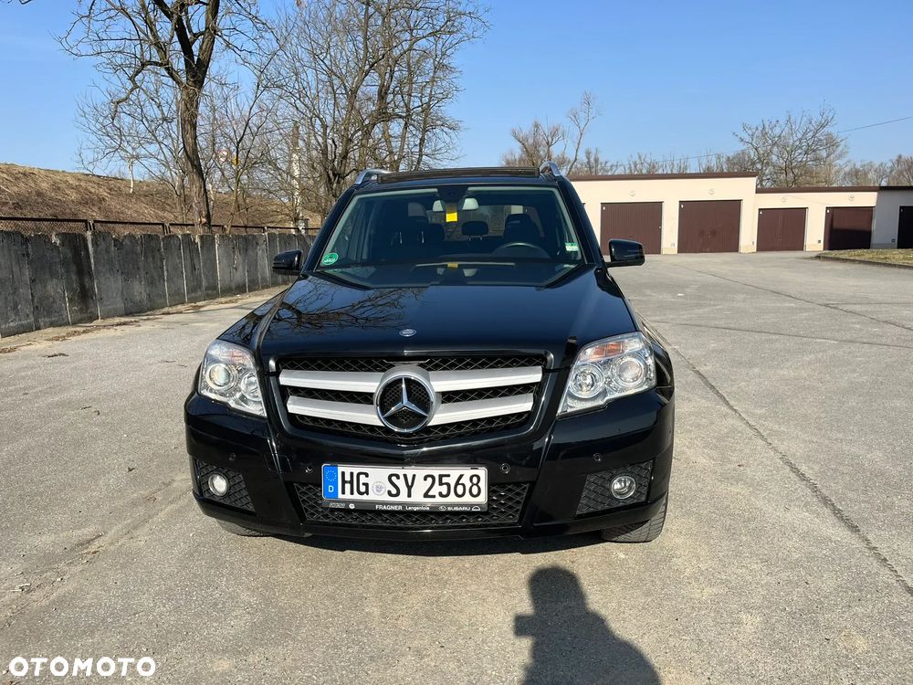 Mercedes-Benz GLK - 2