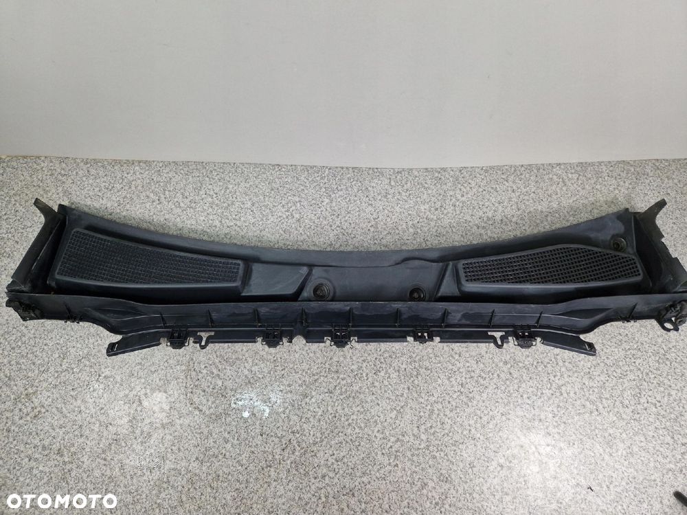 MERCEDES X247 GLB ORYGINALNE PODSZYBIE DEFLEKTOR A2478302900 - 1