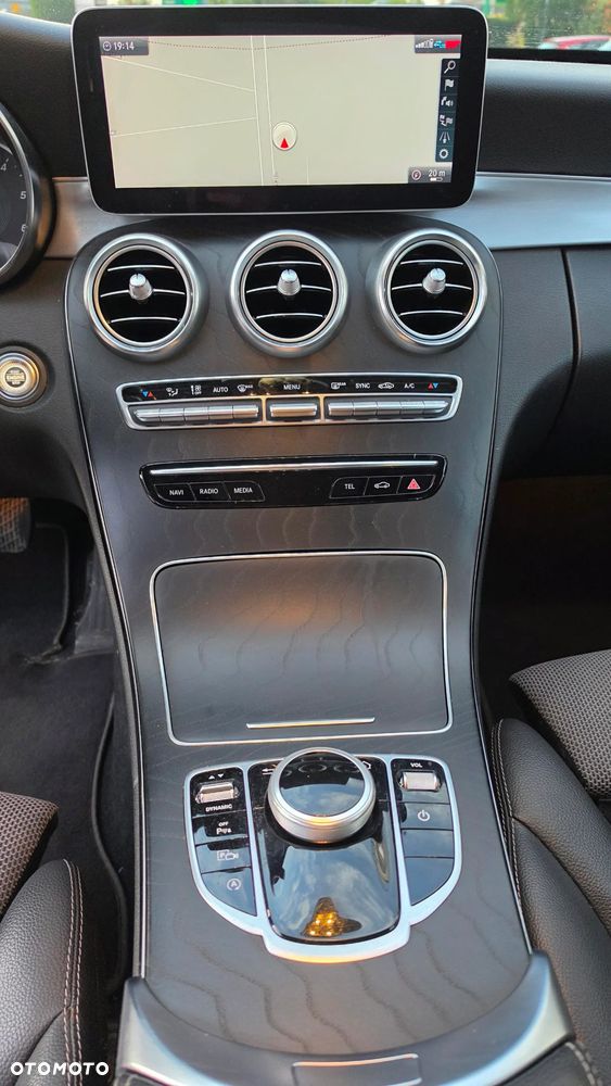 Mercedes-Benz Klasa C 200 d 9G-TRONIC - 11