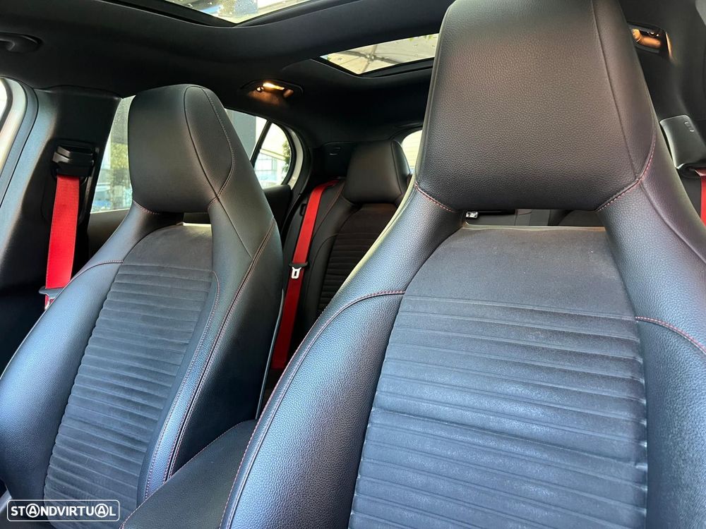 Mercedes-Benz GLA 45 AMG 4-Matic - 9