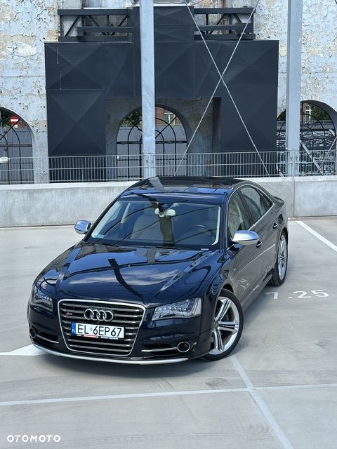 Audi S8 - 21