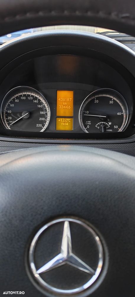 Mercedes-Benz Vito - 8