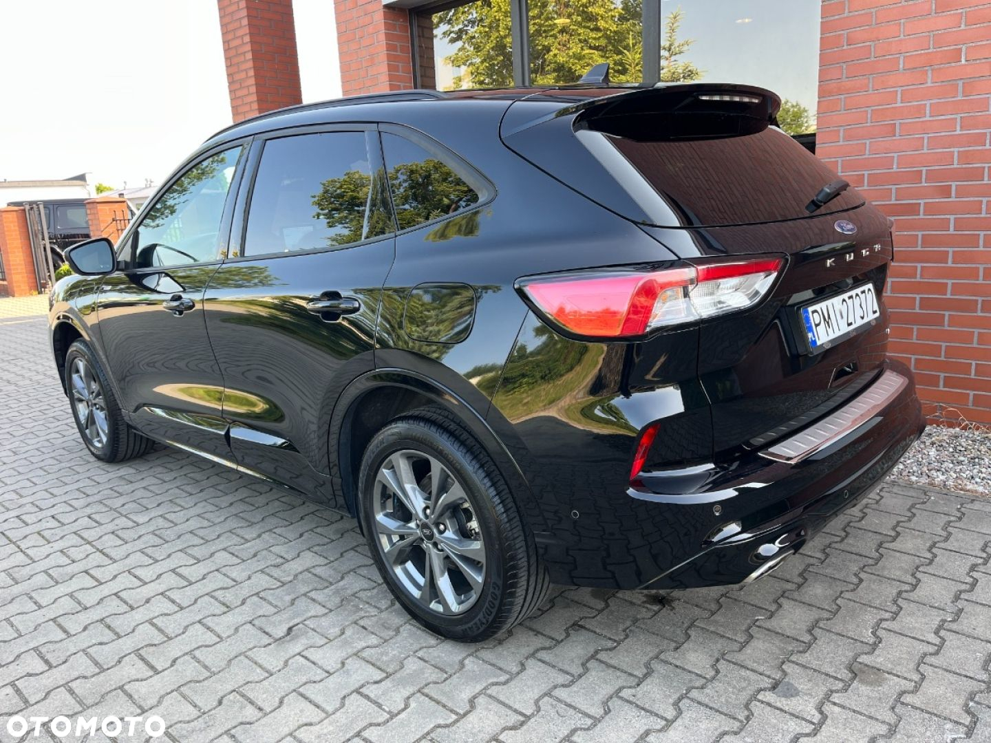 Ford Kuga 2.5 Duratec PHEV ST-LINE - 3