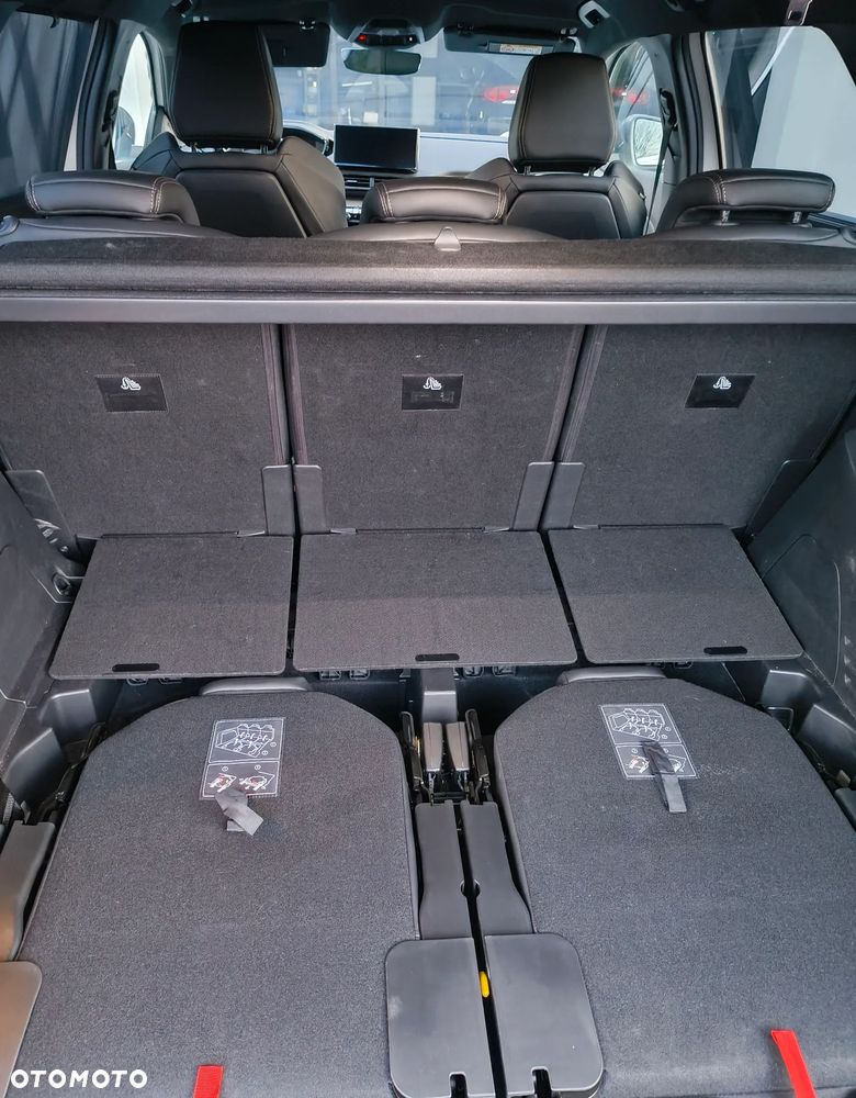 Peugeot 5008 PureTech 130 EAT8 Stop & Start GT - 29