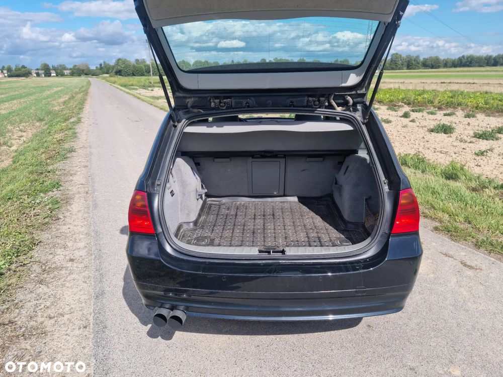 BMW Seria 3 - 11
