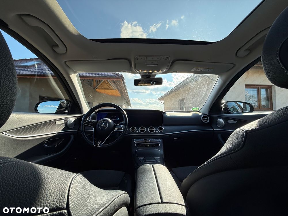 Mercedes-Benz Klasa E 220 d 9G-TRONIC Avantgarde - 19