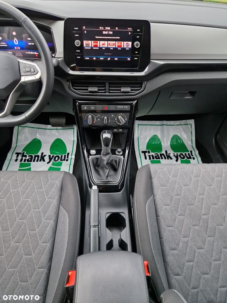 Volkswagen T-Cross - 18