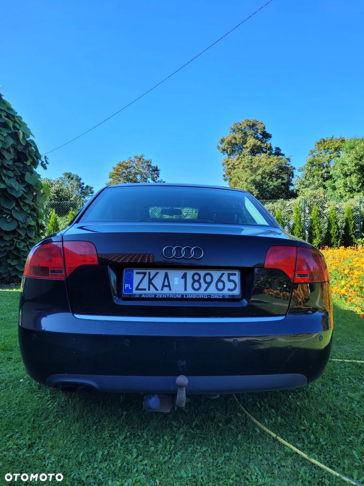 Audi A4 Limousine 2.0 TDI - 5