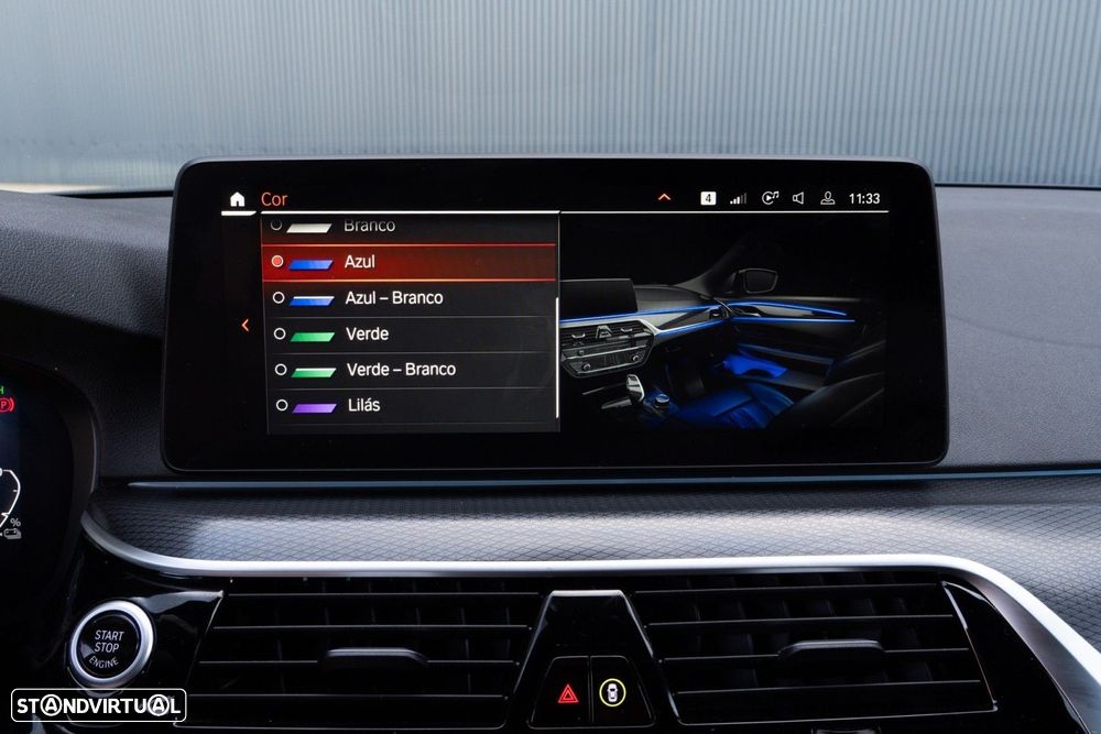 BMW 530 e Pack Desportivo M - 17
