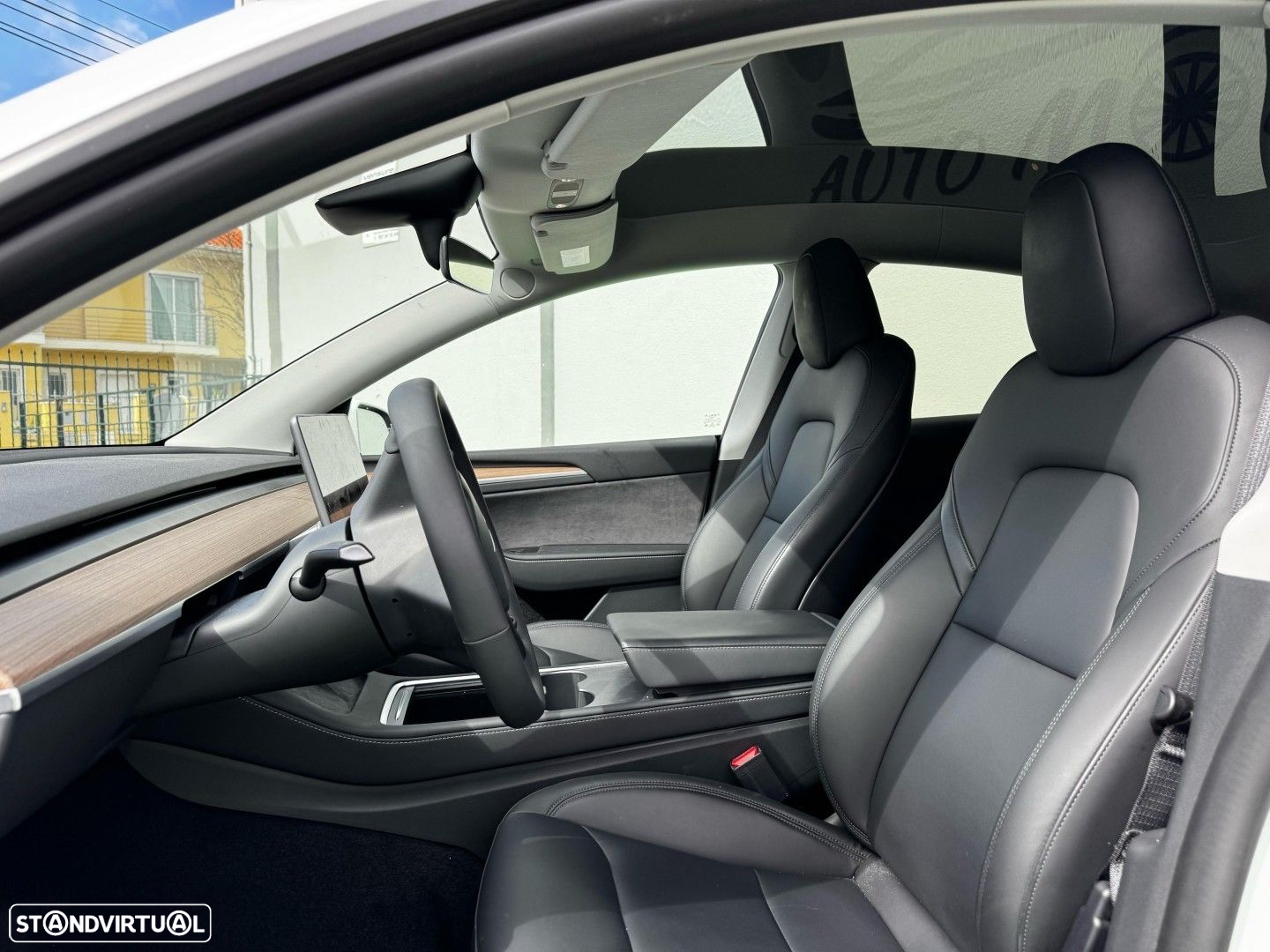 Tesla Model Y Long Range RWD - 5