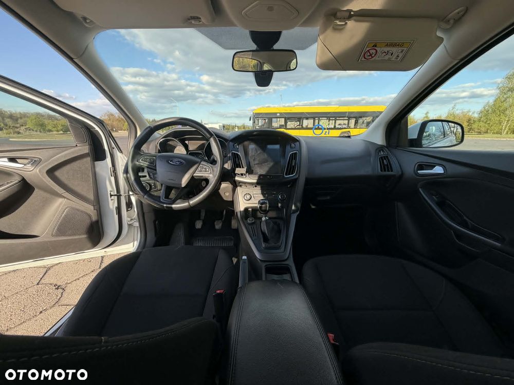 Ford Focus 1.5 TDCi Trend - 9
