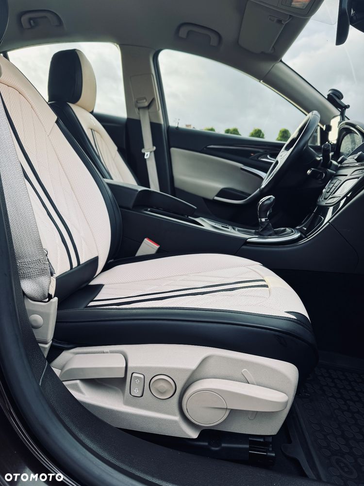 Opel Insignia 2.0 CDTI Cosmo S&S - 31