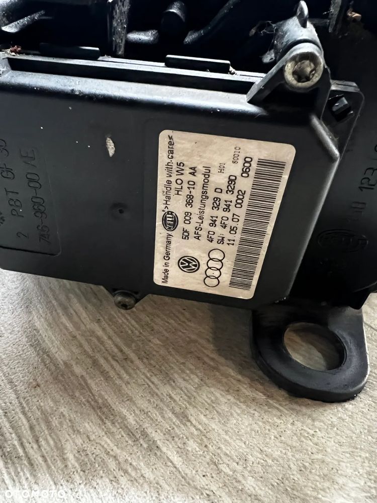 REFLEKTOR LAMPA PRAWY LEWY PRZÓD XENON A8 D3 LIFT 4E0941004BS 4E0941003BS - 8