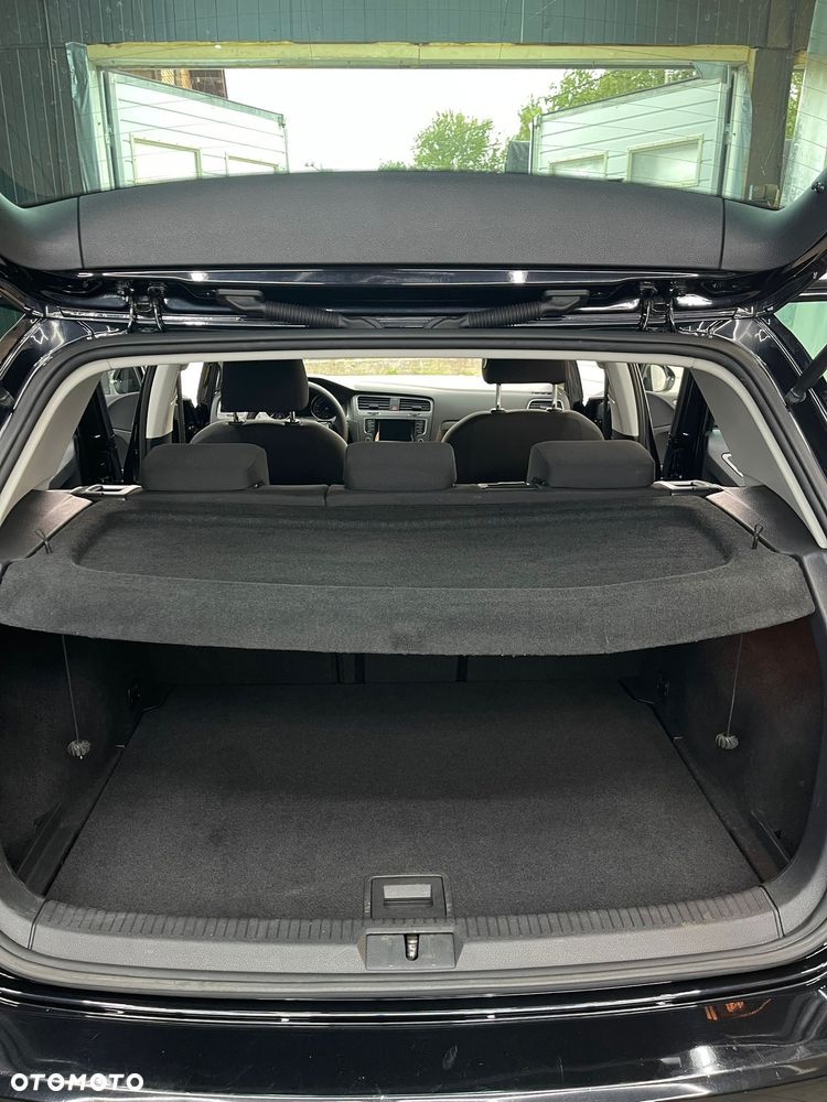 Volkswagen Golf 1.2 TSI BlueMotion Technology MATCH - 21