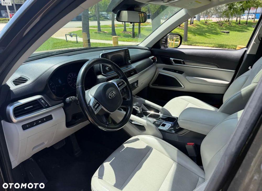 Kia Telluride - 10