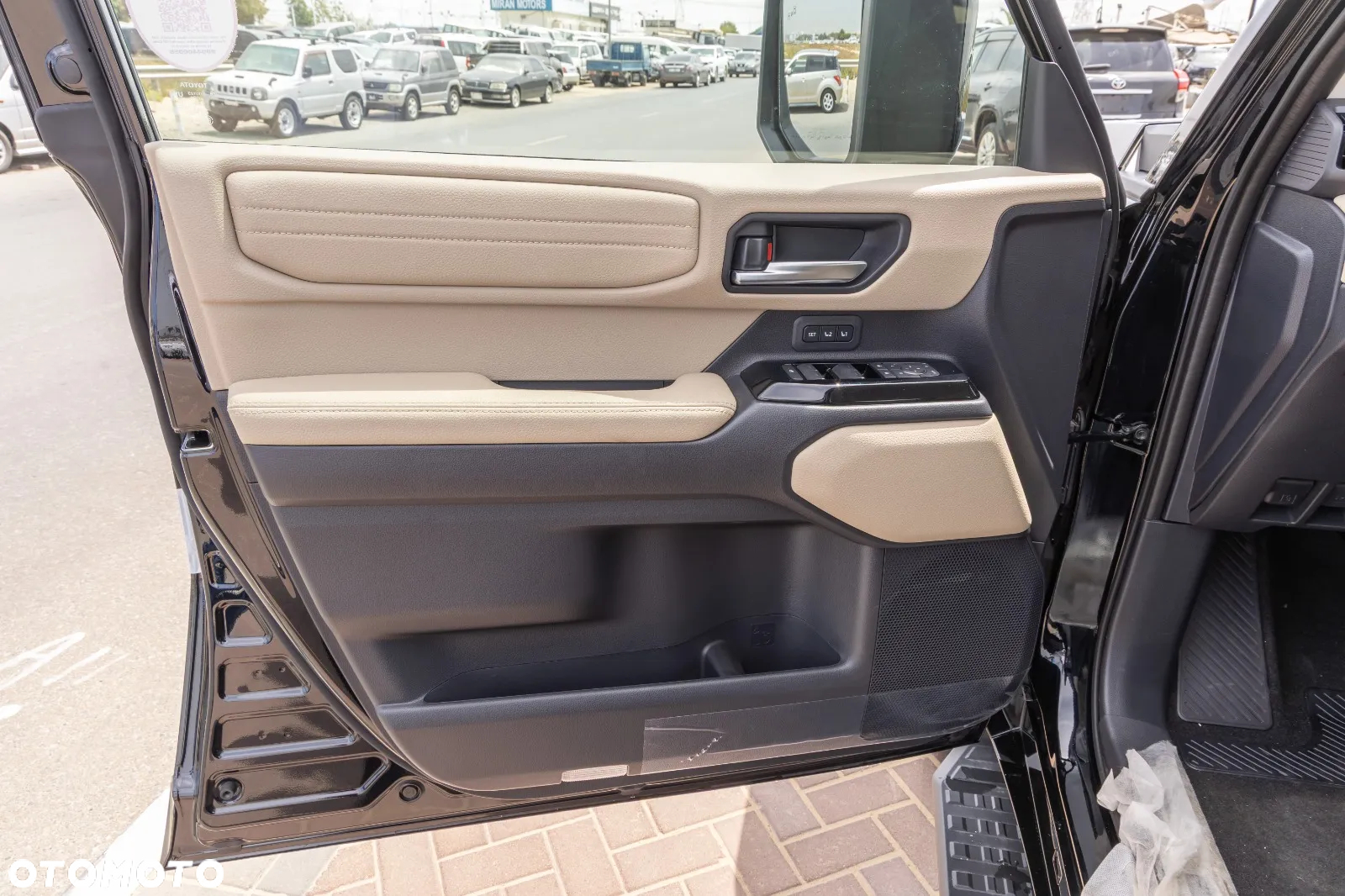 Toyota Land Cruiser - 23