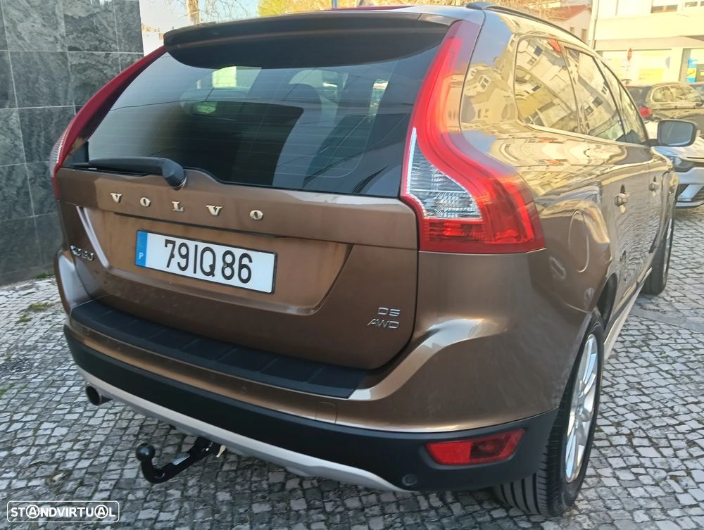 Volvo XC 60 D5 Momentum - 28
