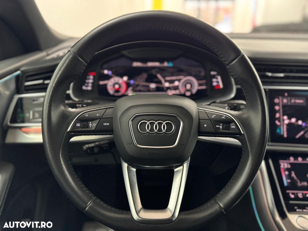 Audi Q8 3.0 55 TFSI quattro Tiptronic MHEV - 3