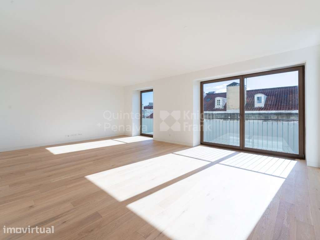 Apartamento T4 para arrendamento com garagem em Lisboa - Grande imagem: 3/33