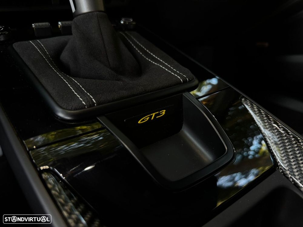 Porsche 911 (992) GT3 PDK - 27
