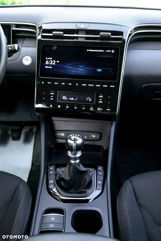 Hyundai Tucson 1.6 T-GDi 2WD Pure - 25