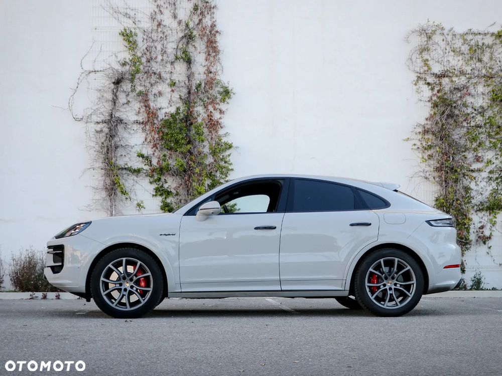 Porsche Cayenne S E-Hybrid PHEV - 9