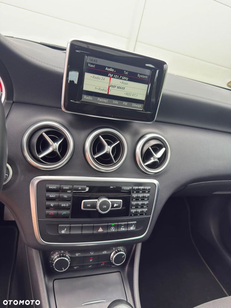 Mercedes-Benz Klasa A 180 d BlueEFFICIENCY Edition Style - 9