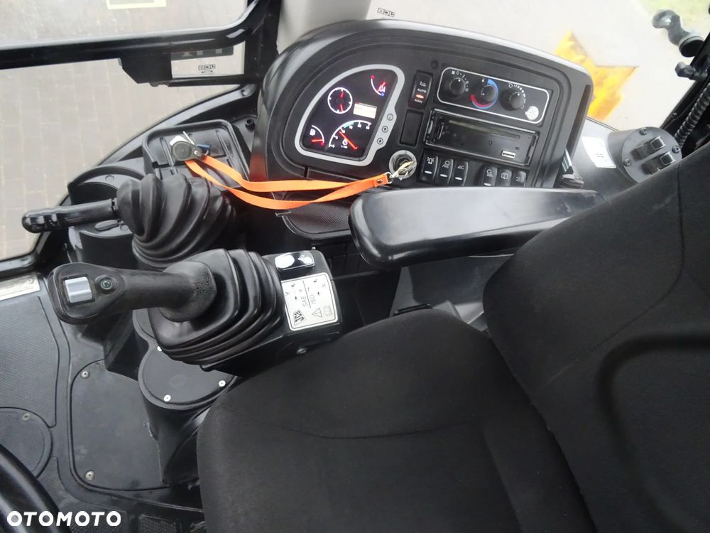 JCB 3CX - 13