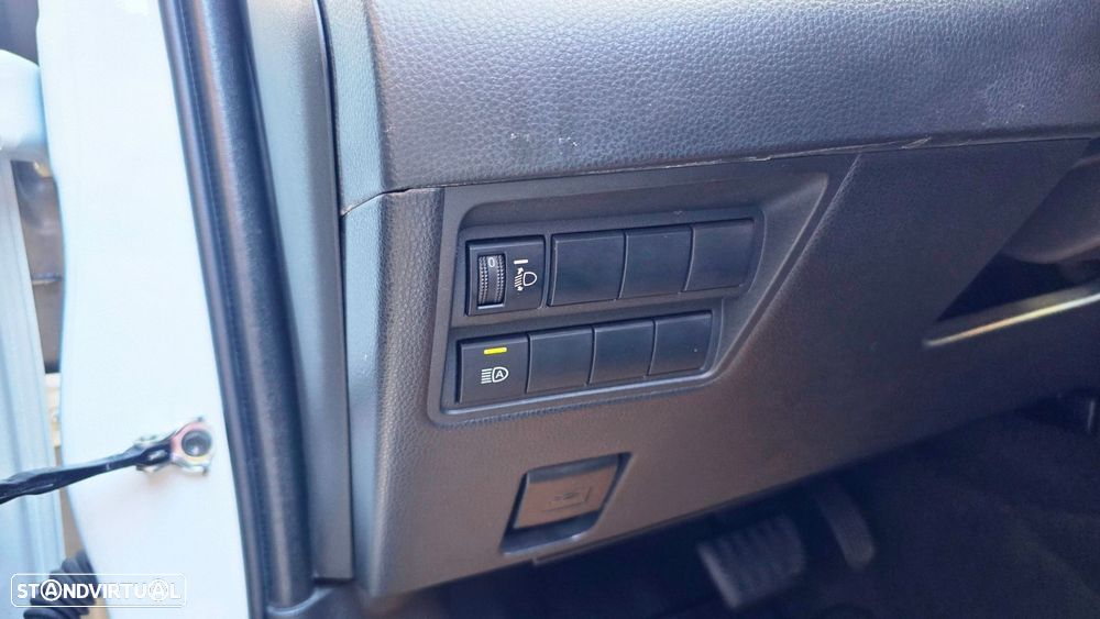 Toyota Yaris 1.5 HDF Exclusive - 16