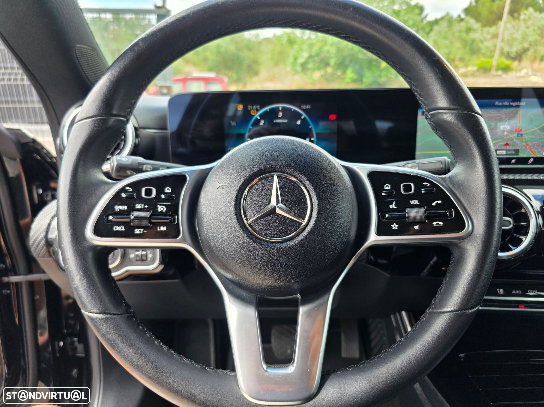 Mercedes-Benz CLA 180 - 17