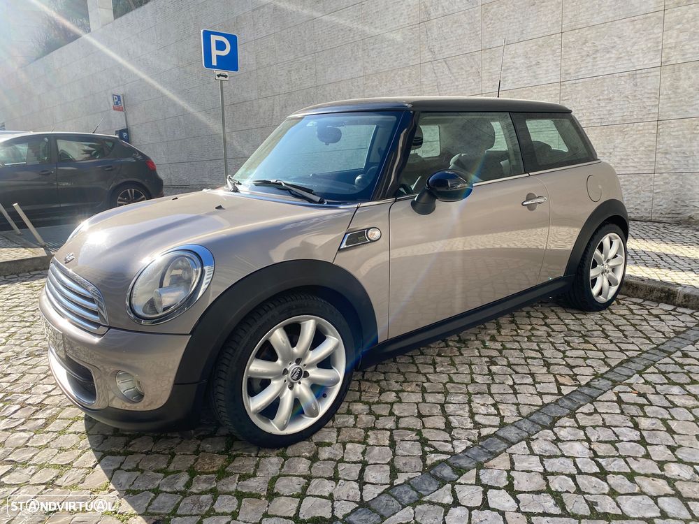 MINI 3 Portas One D - 4