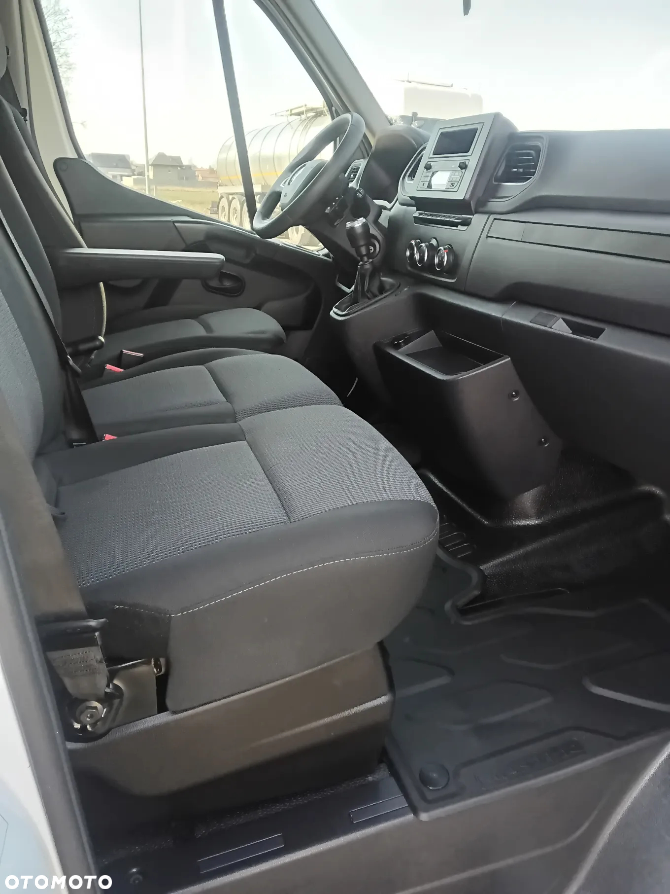 Renault Master - 10