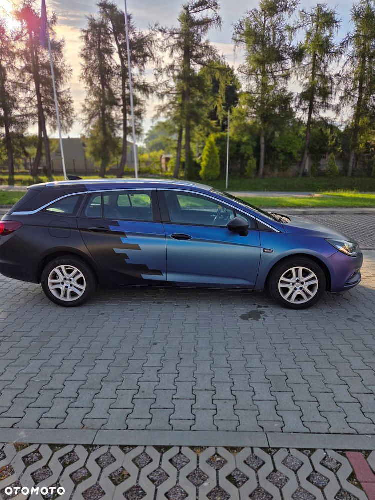 Opel Astra 1.0 T 120 Lat S&S - 15
