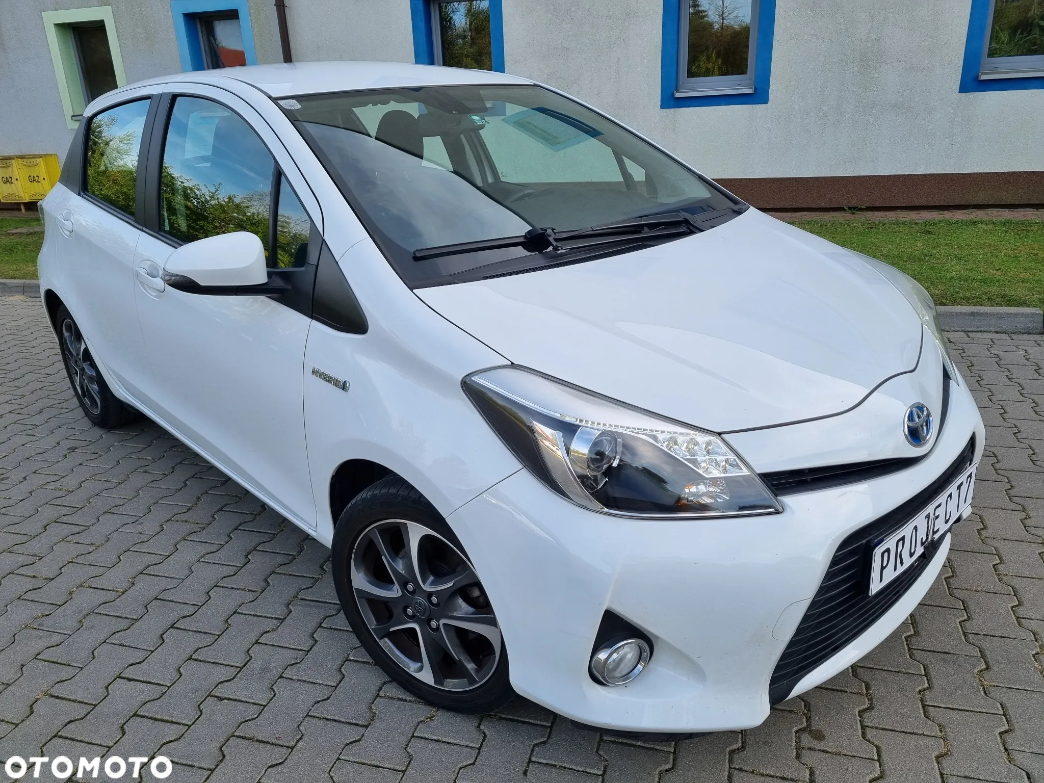 Toyota Yaris Hybrid 1.5 VVT-i Style - 28