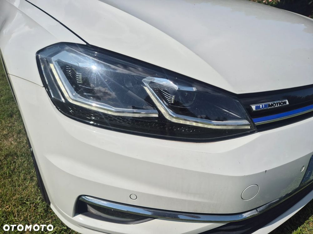 Volkswagen Golf 1.5 TSI ACT OPF BlueMotion DSG Comfortline - 3
