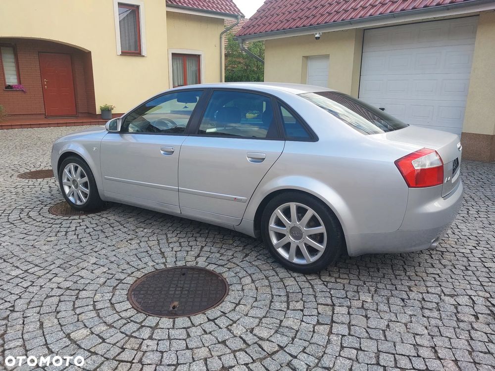 Audi A4 Limousine 1.8 T - 4