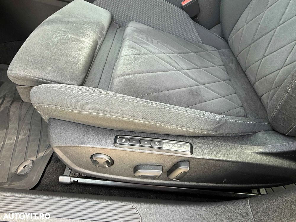 Volkswagen Golf 2.0 TDI 150CP DSG Style - 18