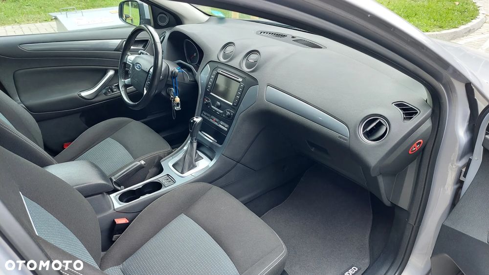 Ford Mondeo Turnier 2.0 TDCi Trend - 10