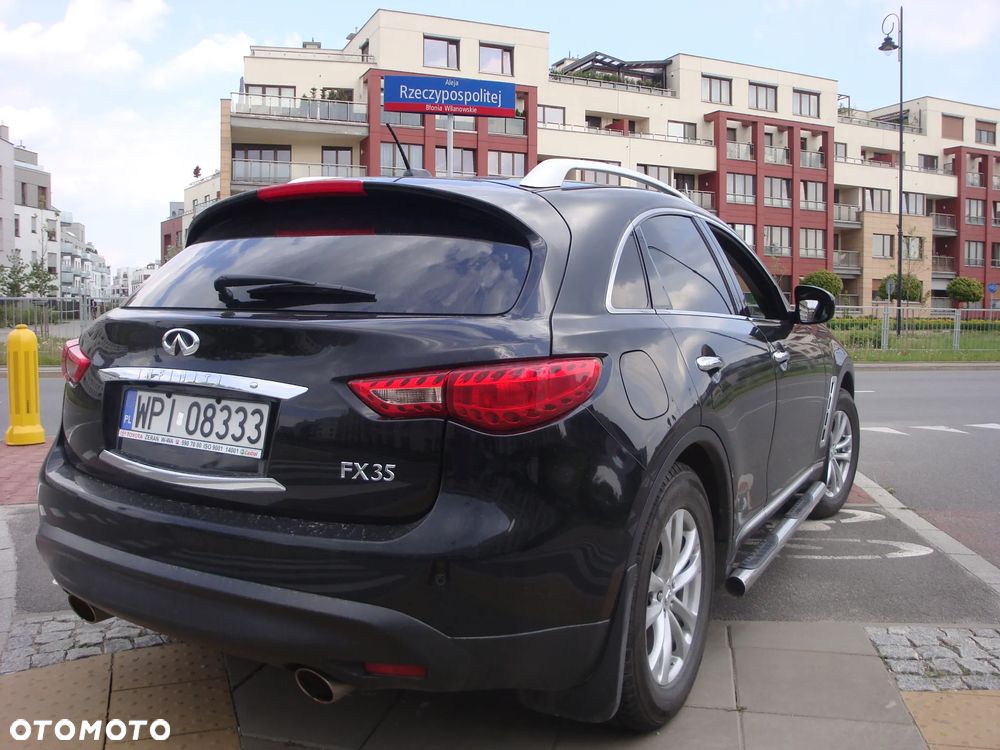 Infiniti FX FX35 - 13