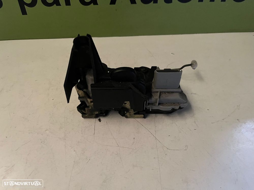 Peugeot 307 - FECHADURA PORTA FRENTE DIREITA - F043 - 5