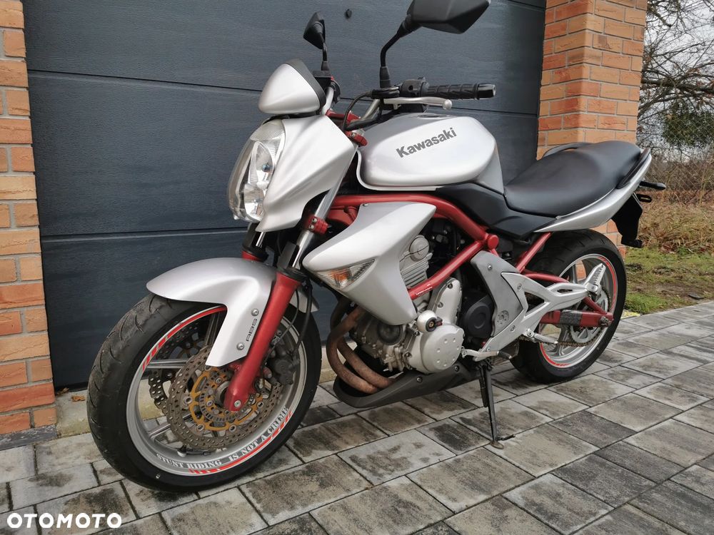 Kawasaki ER - 3
