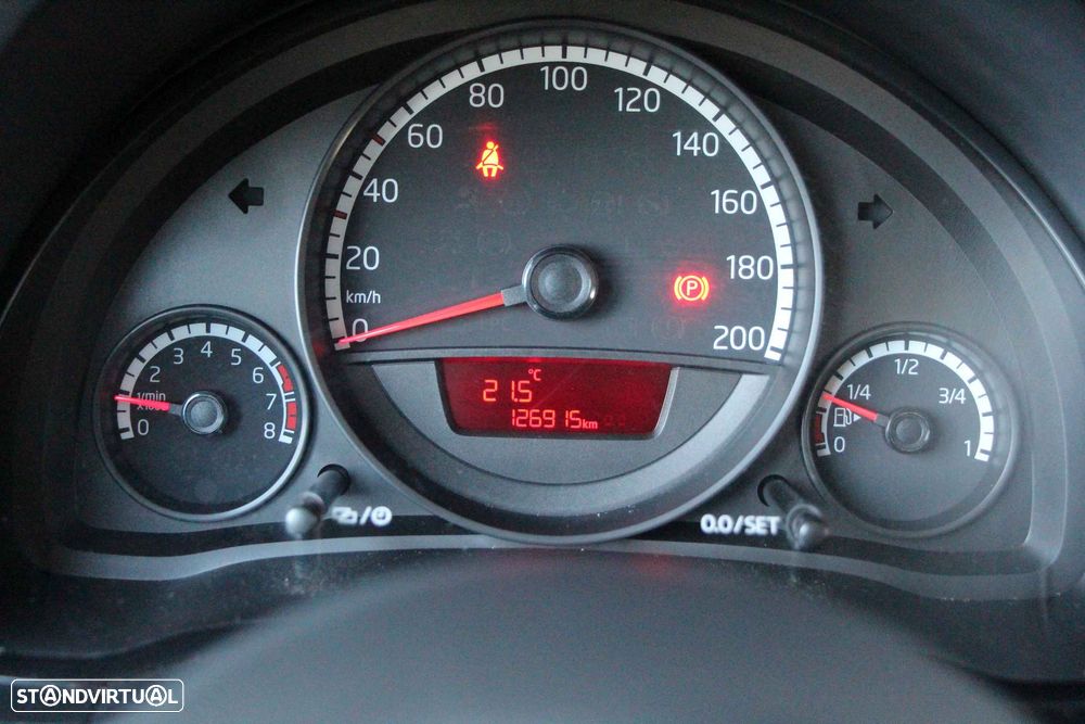 VW Up! 1.0 BlueMotion Move - 23