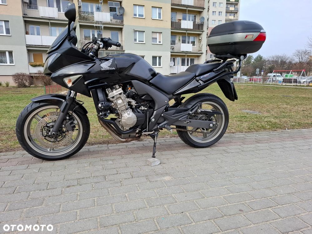 Honda CBF - 2