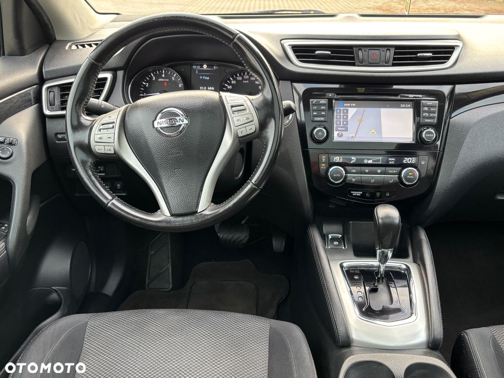 Nissan Qashqai 1.2 DIG-T Xtronic TEKNA+ - 31