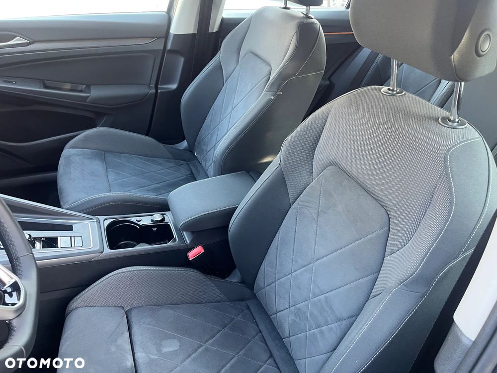 Volkswagen Golf 1.4 eHybrid OPF DSG Style - 18